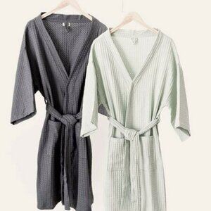 Bathen Waffle Bathrobe Charcoal NEW